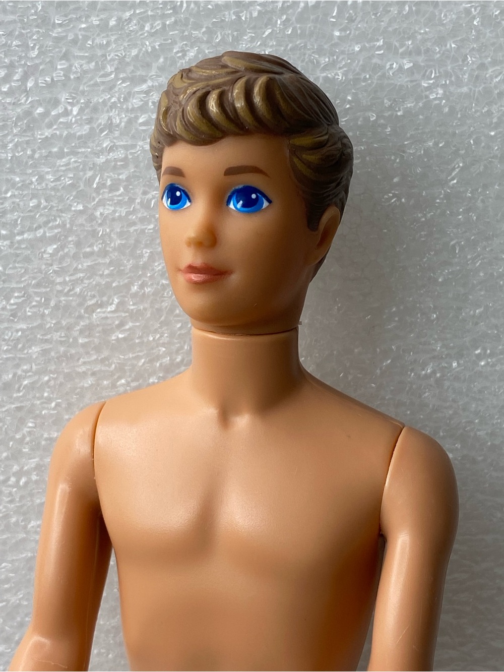 Vintage Barbie Mattel KEVIN Doll Skipper's
Teenage Boyfriend Molded Brown Hair